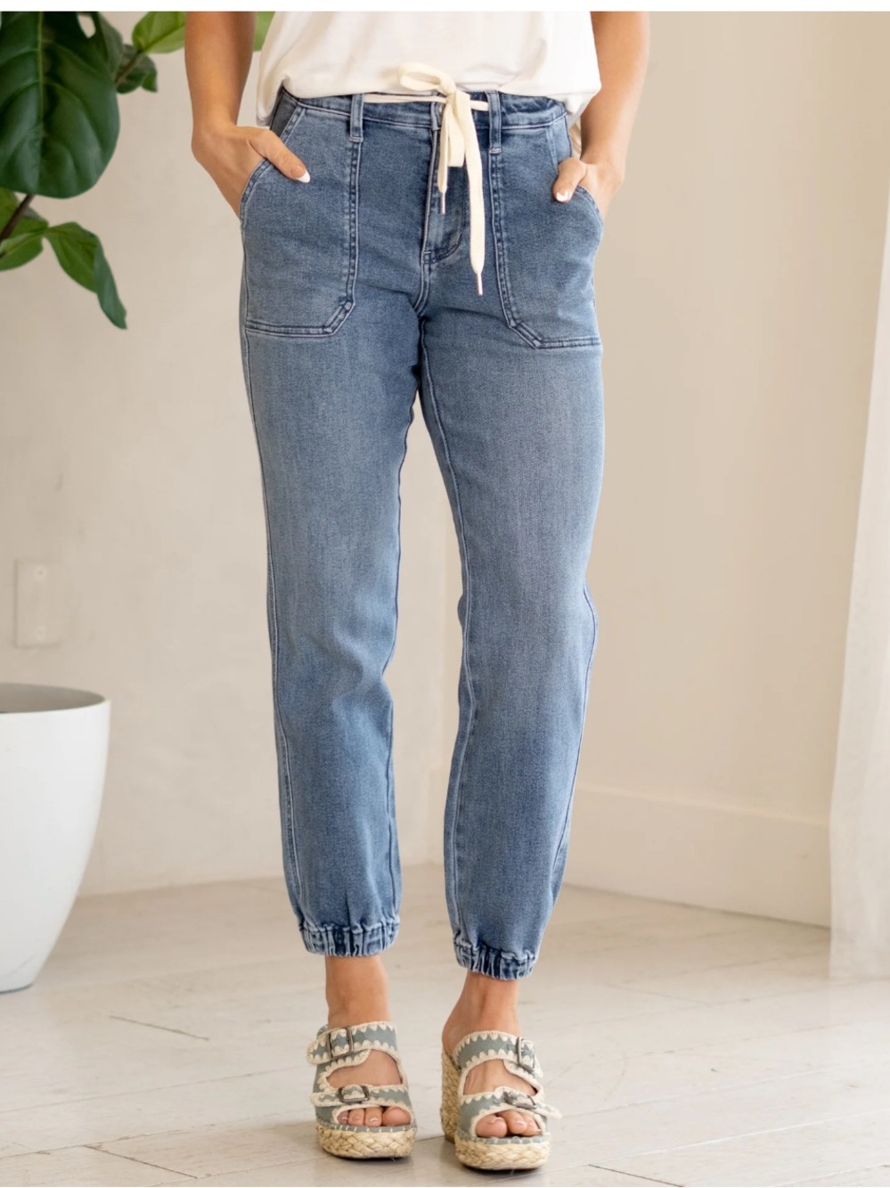 Judy Blue High Waist Denim Joggers size 3/26 NEW